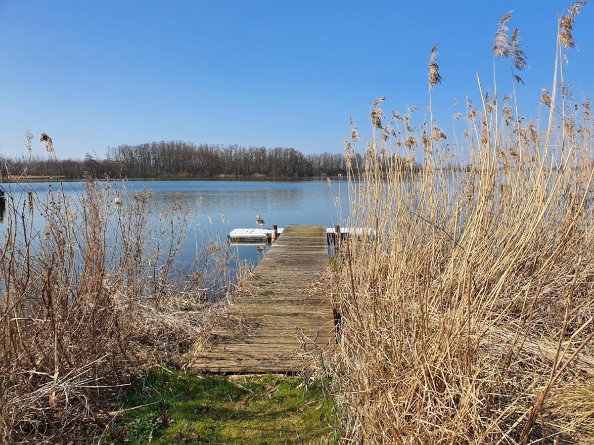 Simone'S Ferienwohnung Am Ploener See Bosau Exterior foto